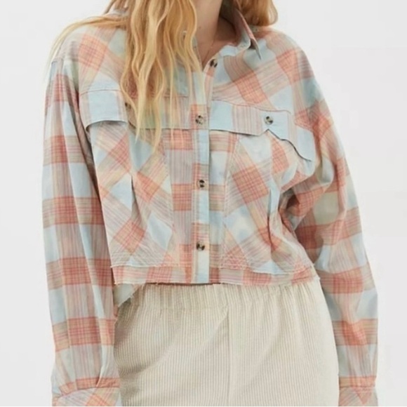 Urban Outfitters BDG Plaid Cotton Button Up Easter Boxy Cropped Shirt Blue Red - Picture 1 of 15
